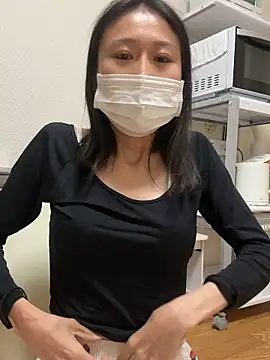 mia2 jp online show from November 4, 10:58 am