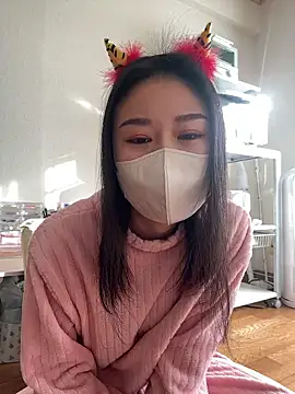 mia2 jp online show from February 2, 11:36 pm