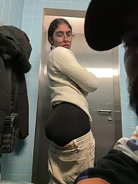 latingangsex online show from February 22, 5:55 pm