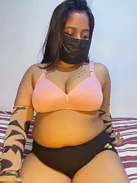 Snapshot of bunny_somya chatting on December 22, 8:39 pm bunny somya online show from December 22, 8:39 pm