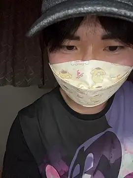 Snapshot of kumatan3434 chatting on December 15, 1:26 pm kumatan3434 online show from December 15, 1:26 pm