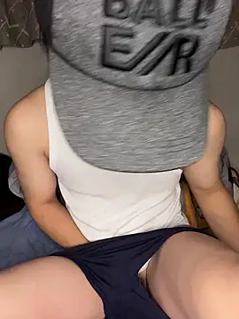 Snapshot of kumatan3434 chatting on December 20, 12:45 pm kumatan3434 online show from December 20, 12:45 pm