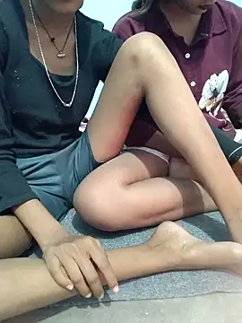 Unique girls90 online show from February 2, 5:50 am