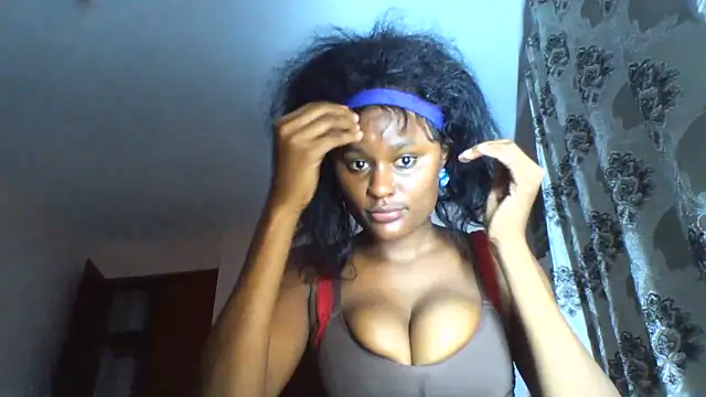 Famous-ryleigh online show from October 10, 3:11 pm