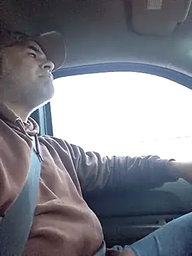 DeeBestEver online show from November 5, 3:01 pm