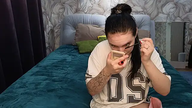 Mary 12 online show from October 9, 8:23 am