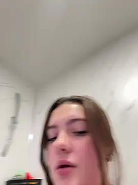 Victoria6989 online show from February 3, 10:37 pm