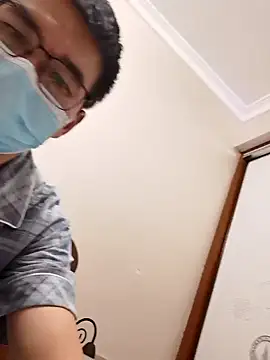 Snapshot of chougegg0214 chatting on October 31, 3:02 pm chougegg0214 online show from October 31, 3:02 pm