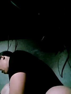 Snapshot of bae-bae chatting on October 5, 11:13 pm bae-bae online show from October 5, 11:13 pm