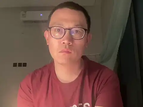 Snapshot of yewuzhibb chatting on October 4, 2:48 pm yewuzhibb online show from October 4, 2:48 pm