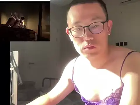 Snapshot of yewuzhibb chatting on October 15, 4:18 pm yewuzhibb online show from October 15, 4:18 pm