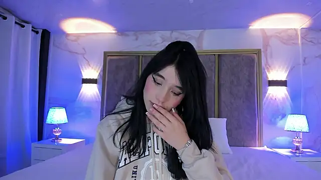 MeganR  online show from March 9, 11:14 am