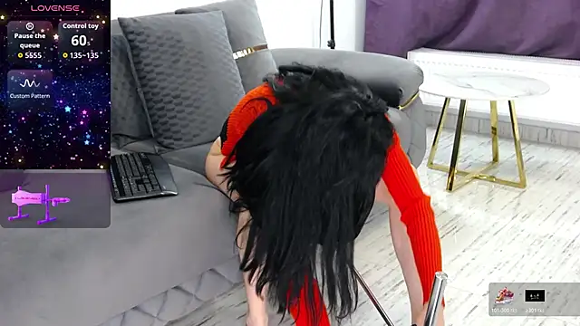 Snapshot of Alicia_beggs chatting on February 8, 6:33 pm Alicia beggs online show from February 8, 6:33 pm