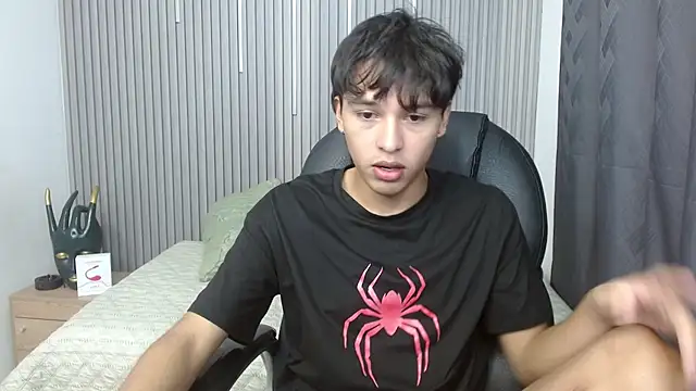 StiwenTwink online show from April 4, 1:41 pm