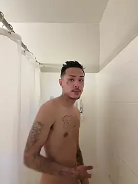 Loadedeggs online show from February 24, 11:25 pm