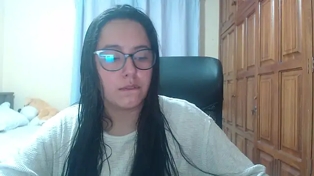 Venus cat  online show from January 10, 11:42 pm