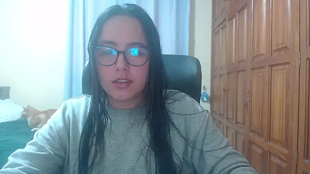 Venus cat  online show from January 17, 5:23 am