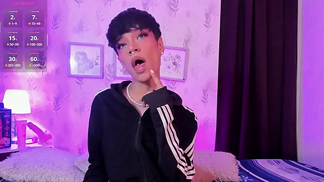 alana madison10 online show from October 16, 7:48 pm