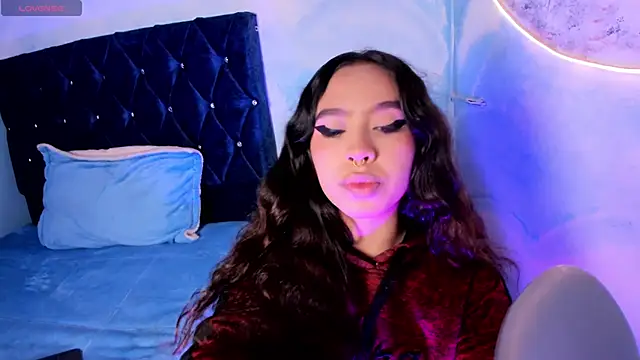 laylaa fox online show from October 14, 6:52 pm
