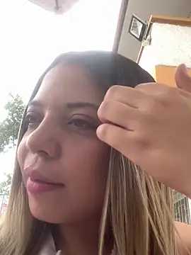 Snapshot of Ada_Pink chatting on October 28, 4:20 pm Ada Pink online show from October 28, 4:20 pm