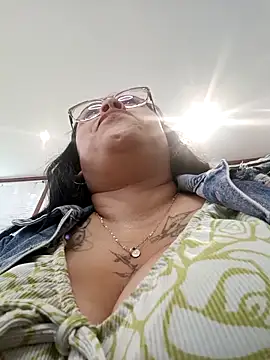 Italia 12 online show from November 4, 12:26 pm