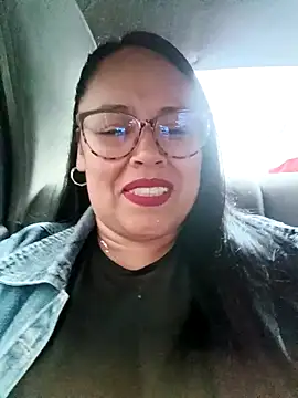 Italia 12 online show from November 12, 9:14 pm