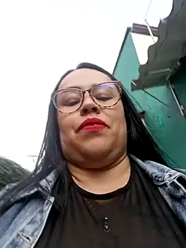 Italia 12 online show from December 4, 9:56 pm