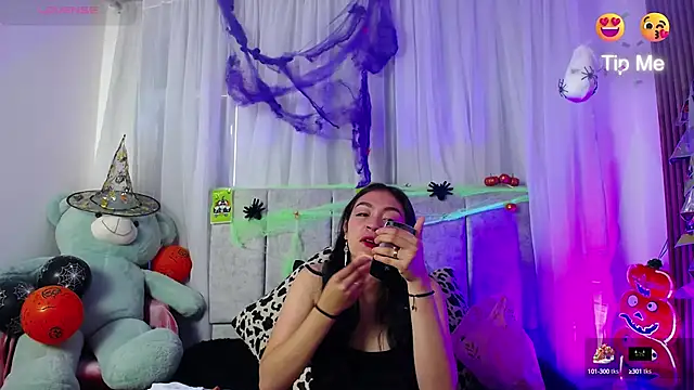 emy brunette online show from October 14, 11:55 am