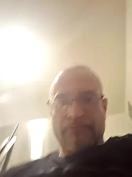 Curious9884 online show from February 26, 4:11 am