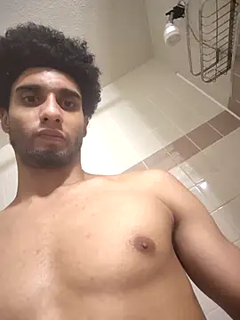 Snapshot of ViewMYC2C69 chatting on December 19, 10:50 pm ViewMYC2C69 online show from December 19, 10:50 pm