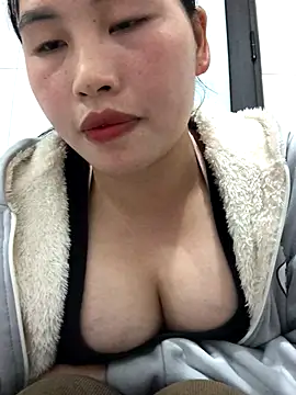 Snapshot of Stella-cute chatting on November 11, 9:42 am Stella-cute online show from November 11, 9:42 am