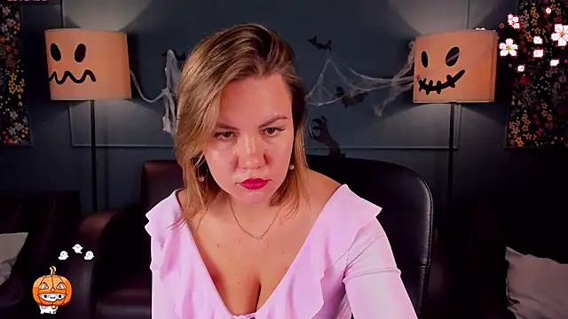 AriaEven online show from November 8, 8:14 am