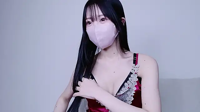 hana-08787- online show from January 14, 11:05 am