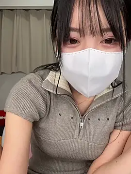 hana-08787- online show from February 7, 9:46 am