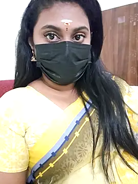 Snapshot of Dheronika_sweetie chatting on October 8, 1:31 pm Dheronika sweetie online show from October 8, 1:31 pm