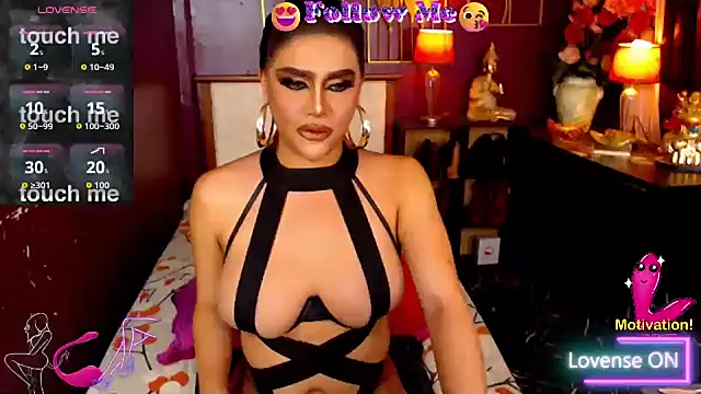 BombshellMARIA online show from October 8, 11:41 am