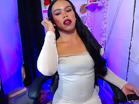 ella foxtrot online show from March 18, 6:16 am