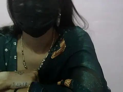 Laila Cute online show from March 26, 3:28 pm