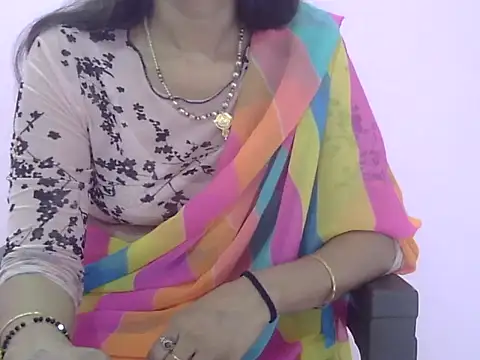 Laila Cute online show from April 4, 2:54 am