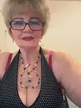 BoloshkaBlonda online show from February 14, 8:27 pm