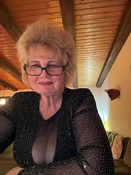 BoloshkaBlonda online show from April 4, 7:11 pm