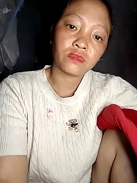 Snapshot of Minkine022 chatting on October 8, 8:17 pm Minkine022 online show from October 8, 8:17 pm