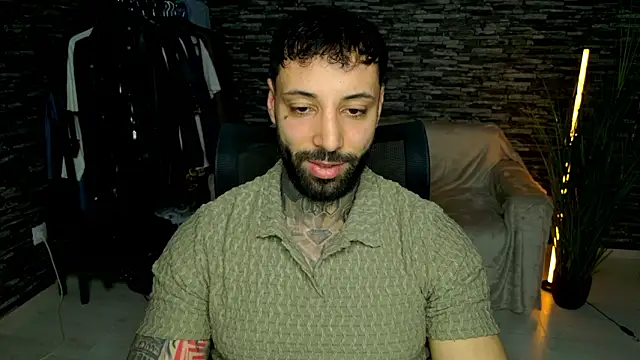 MasculineGuy99 online show from March 17, 8:34 pm