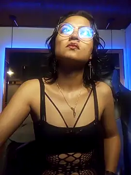 Snapshot of Sashapornxxx chatting on October 3, 10:45 am Sashapornxxx online show from October 3, 10:45 am