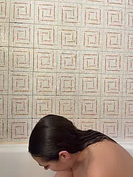 looloopaul online show from February 24, 4:27 pm