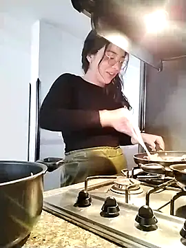 Snapshot of Jules_Angel chatting on November 20, 7:57 pm Jules Angel online show from November 20, 7:57 pm