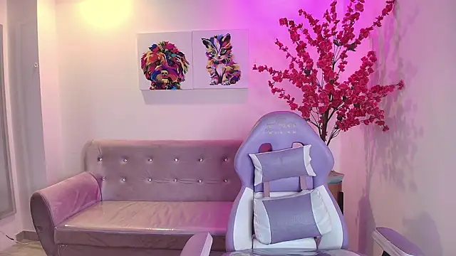 Summer miller online show from March 7, 11:29 am