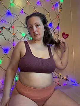 allnaturalmermaid online show from February 13, 2:35 pm