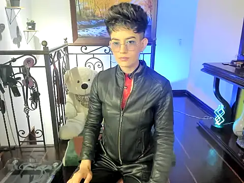 Snapshot of Zulyhenao chatting on October 14, 2:23 am Zulyhenao online show from October 14, 2:23 am