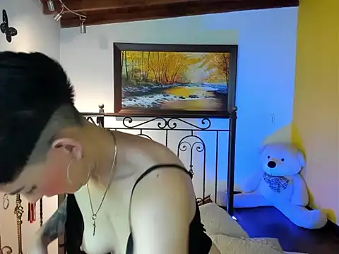 Snapshot of Zulyhenao chatting on November 27, 11:34 am Zulyhenao online show from November 27, 11:34 am